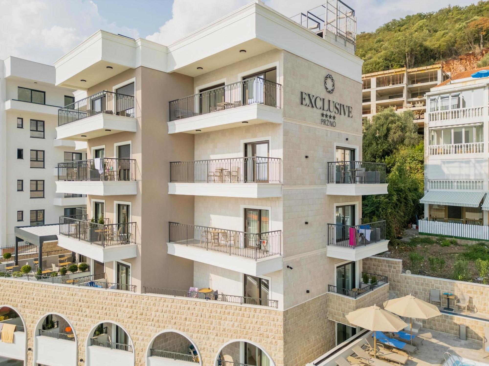 מלון Exclusive 4*
